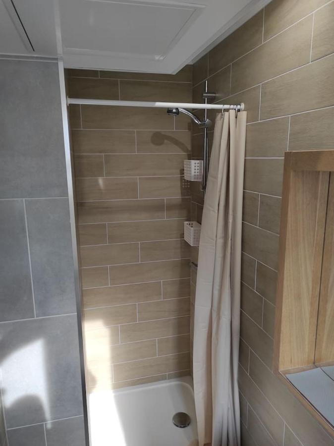 Paris Appartment 30 M2 Paris 2 Beds Subway Station 13 And 14 And 4 Saint-Ouen  Εξωτερικό φωτογραφία